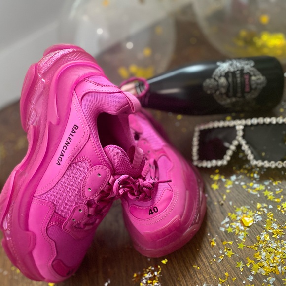 Balenciaga Triple S Hot Pink - Picture 2 of 6